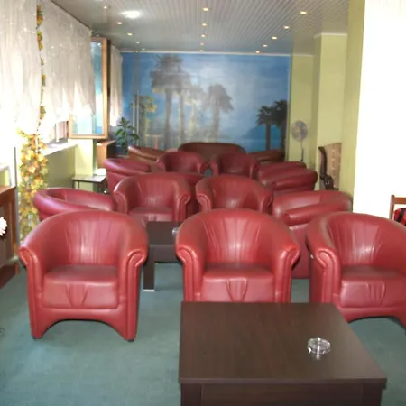 Cesme Hotel *